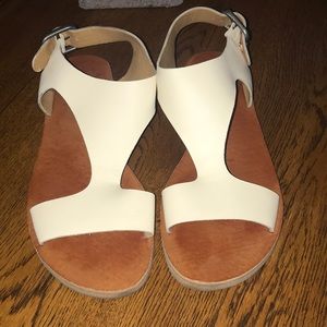 Lucky Brand Sandals